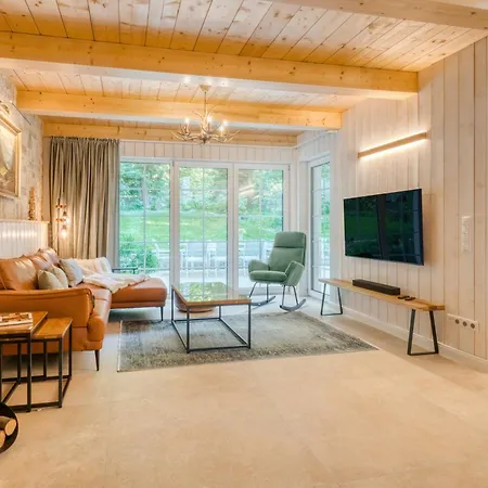 Fewocrew Waldhoehe Mit Dachterrasse, Sauna & Kamin